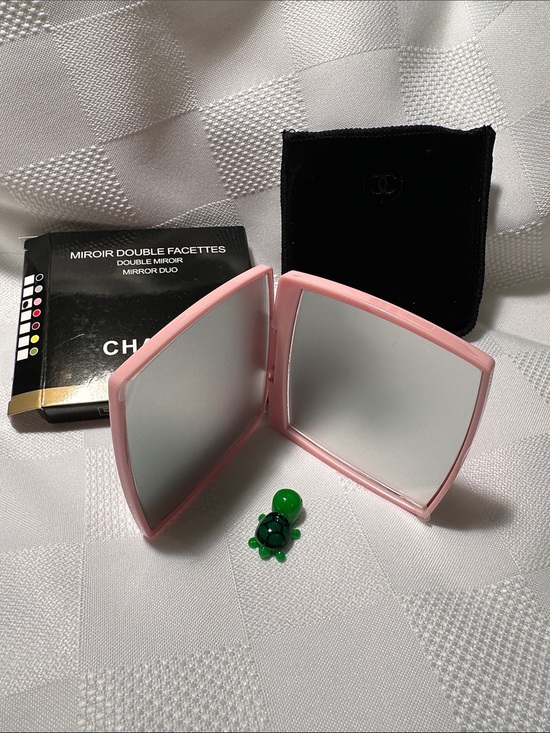 CHANEL Accessories - CHANEL Pink Foldable Double Mirror with Velvet Pouch